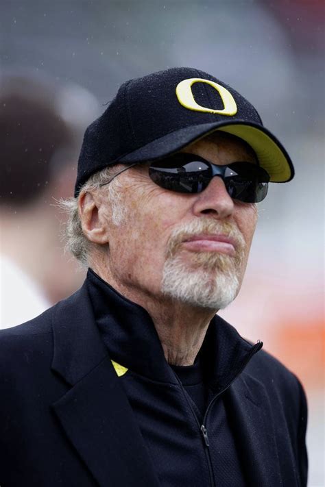 phil knight winning time.